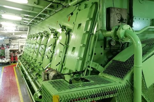 Ship engine